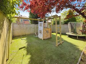 Photo 11- click for photo gallery